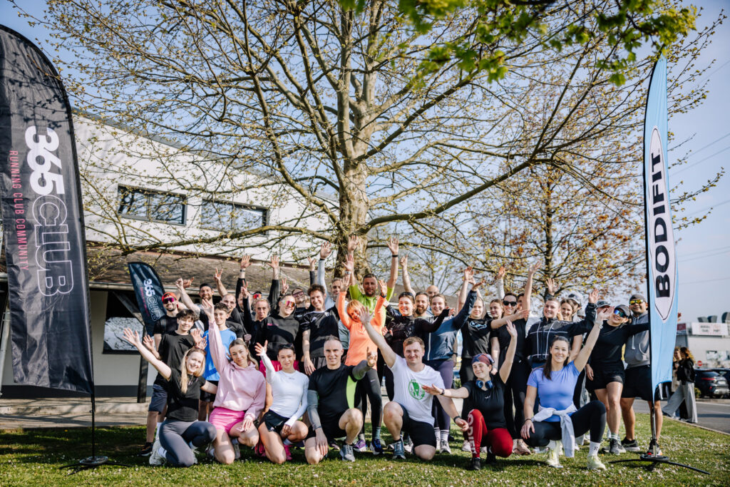 Skupinska slika bodifit in running club community