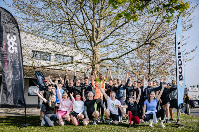 Skupinska slika bodifit in running club community